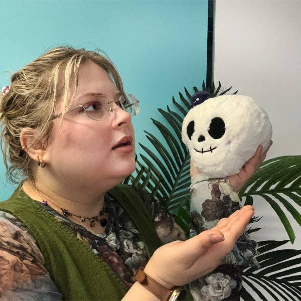 Squishable - Snackers Skull Plush